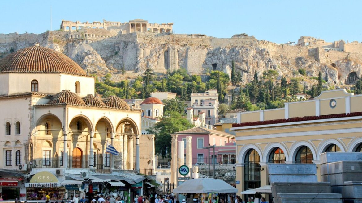 Is the Greece Golden Visa the Right Choice for You?
